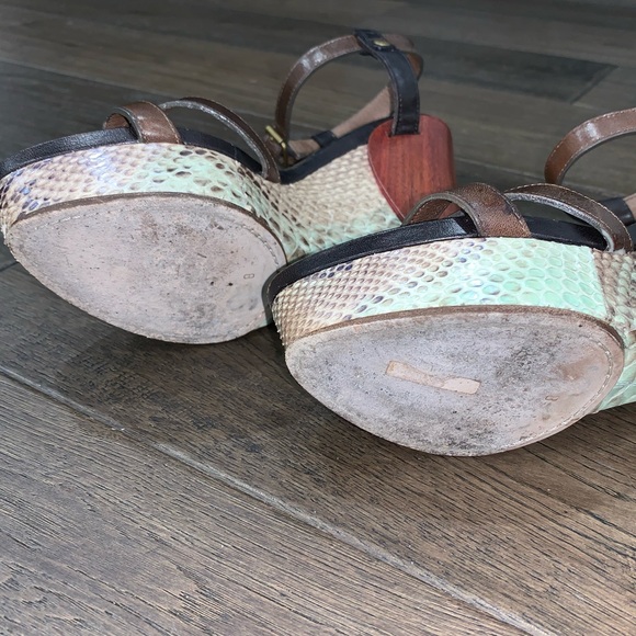 UGG Collection Wedge Heel - Picture 6 of 8